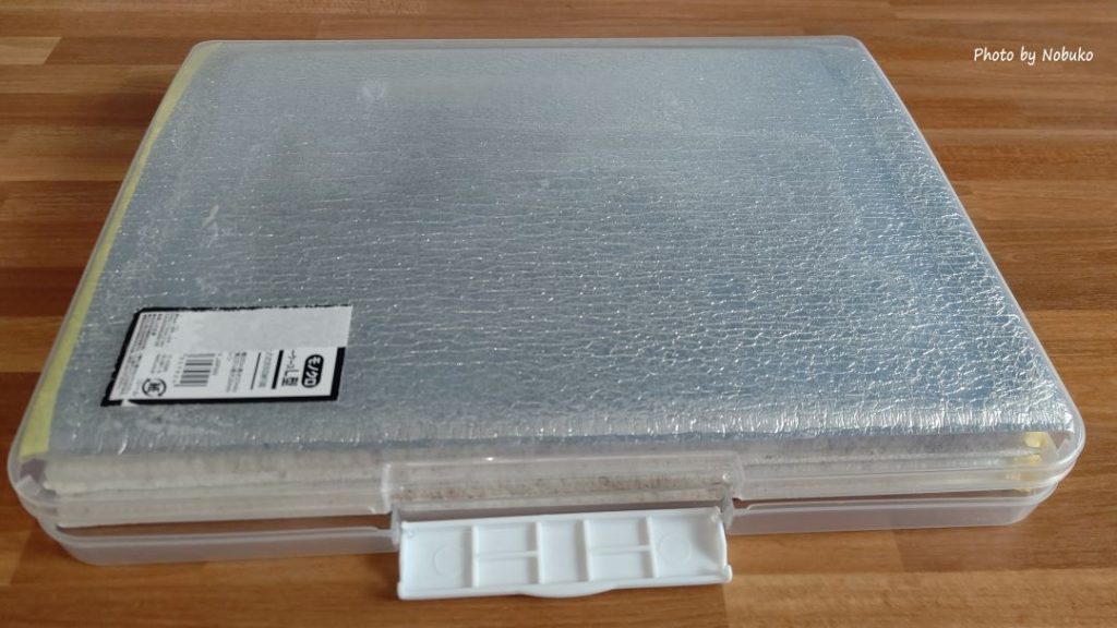 電気ｱﾝｶｰの土台_ｸﾘｱｹｰｽに断熱材