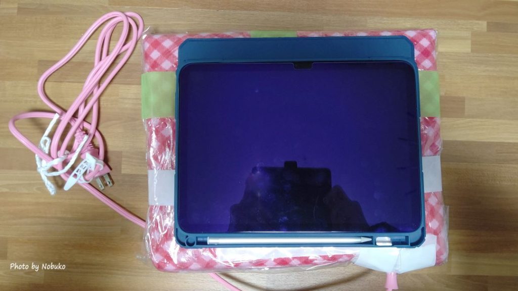 電気ｱﾝｶｰにiPadを乗せた
