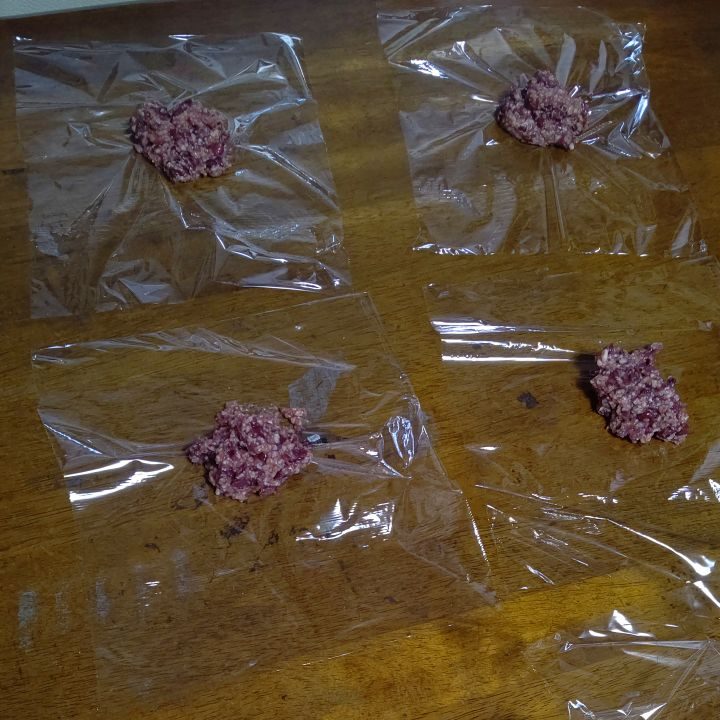 保存と食べ方_20cm幅のﾗｯﾌﾟは小分けに便利