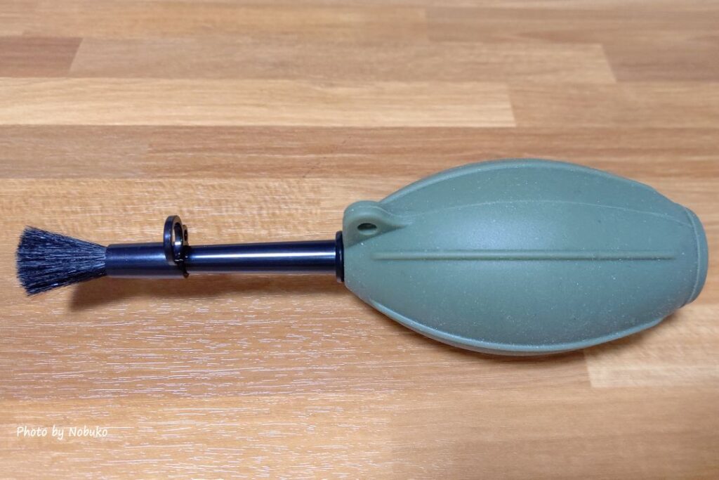 HAKUBA_ｼﾘｺﾝﾌﾞﾛｱｰにﾌﾞﾗｼを取り付けた